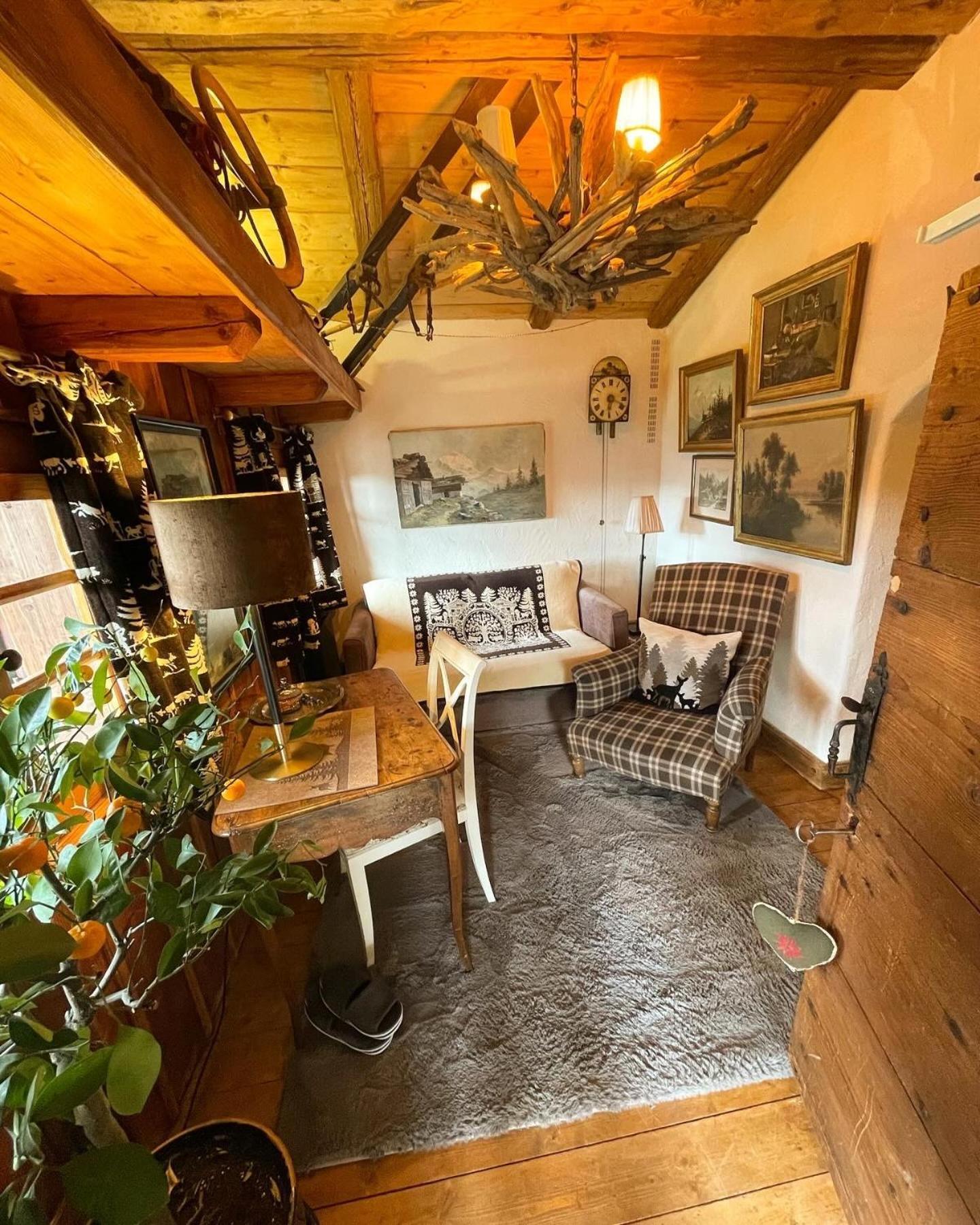 Отель La Ferme Des Vonezins Тон Экстерьер фото