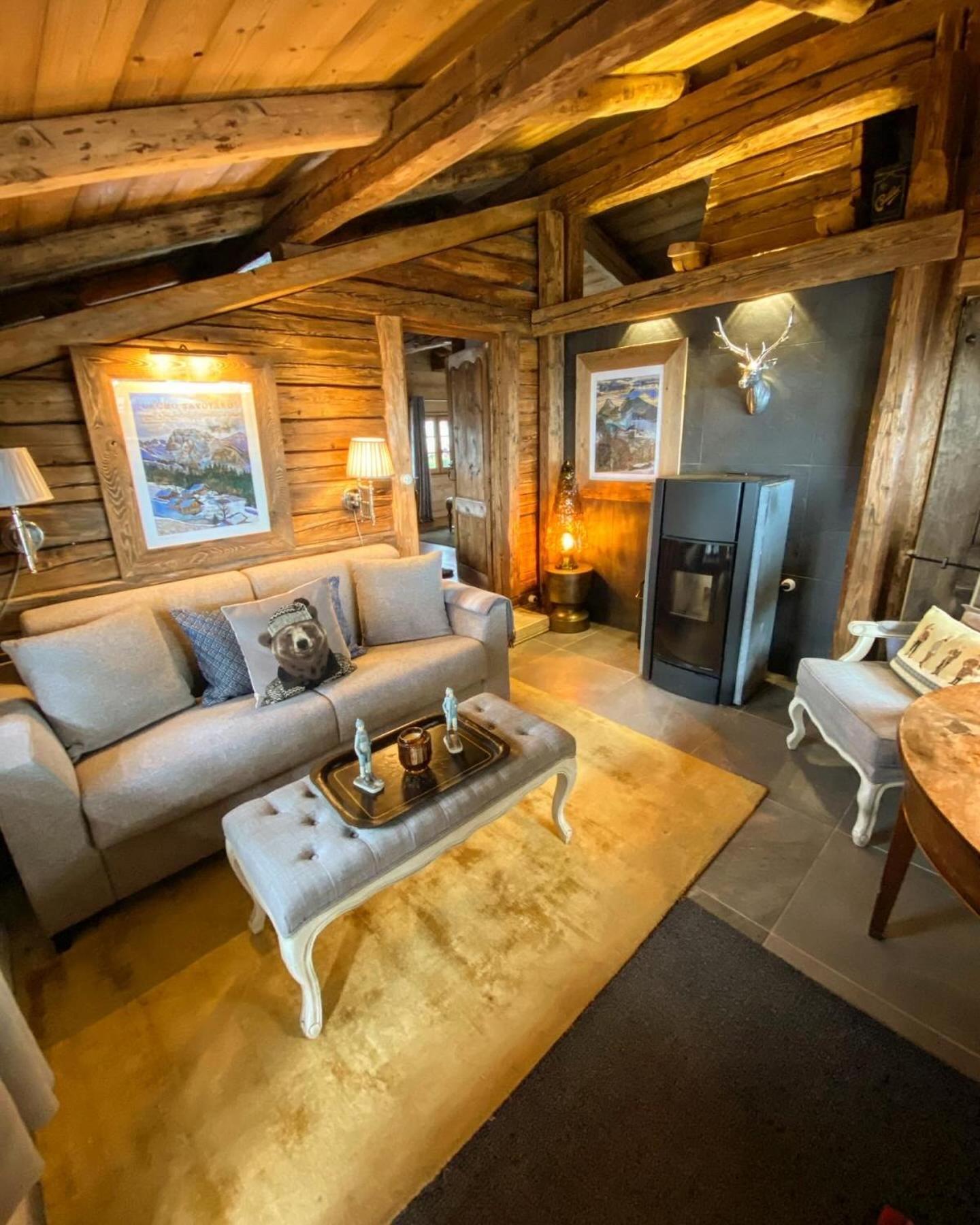 Отель La Ferme Des Vonezins Тон Экстерьер фото